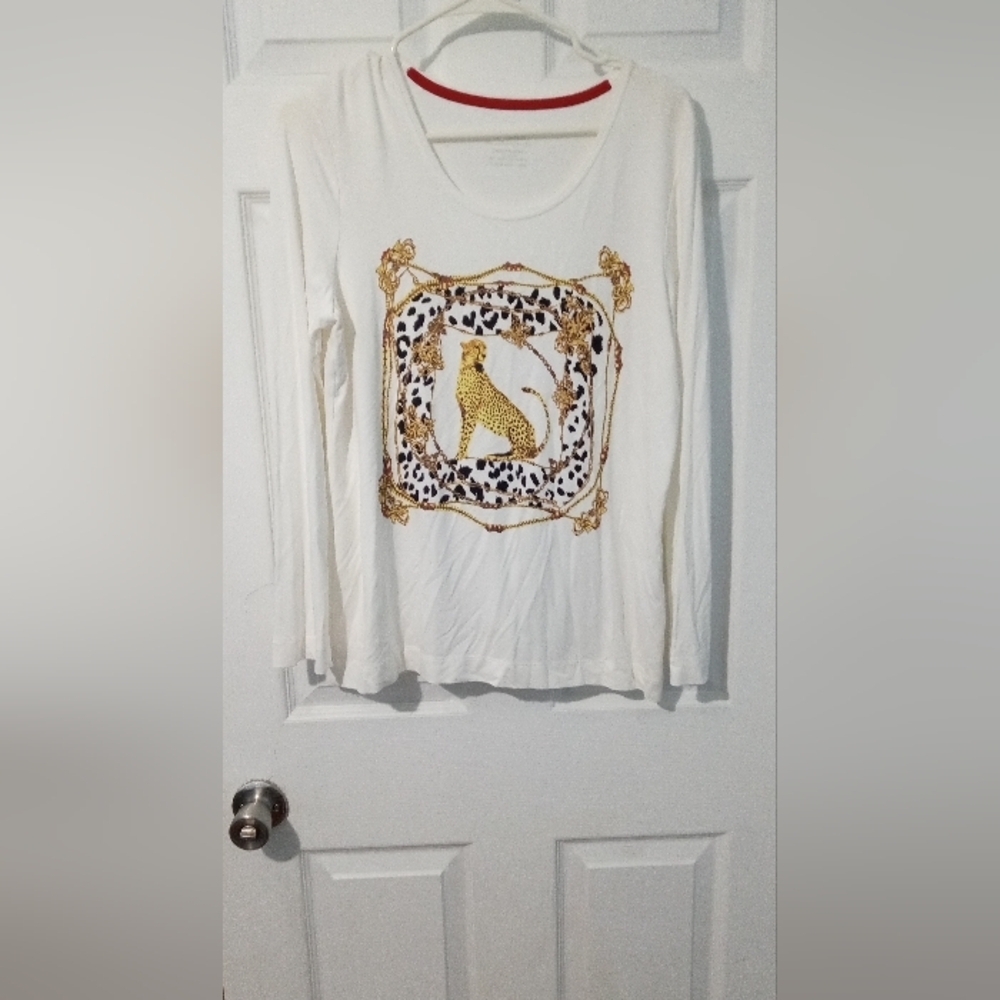 Chico's White and Gold Long Sleeve Tee